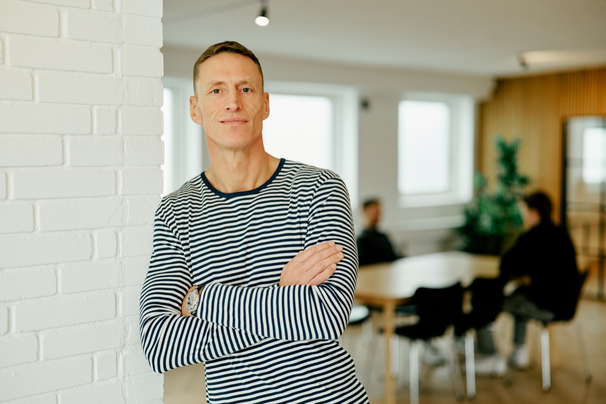 Nick Christensen på kontoret